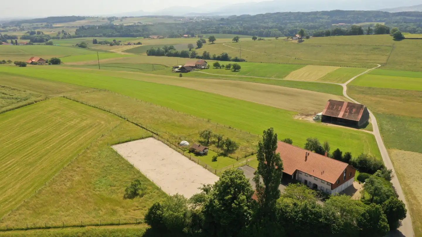 Farm for sale - 1749 Middes