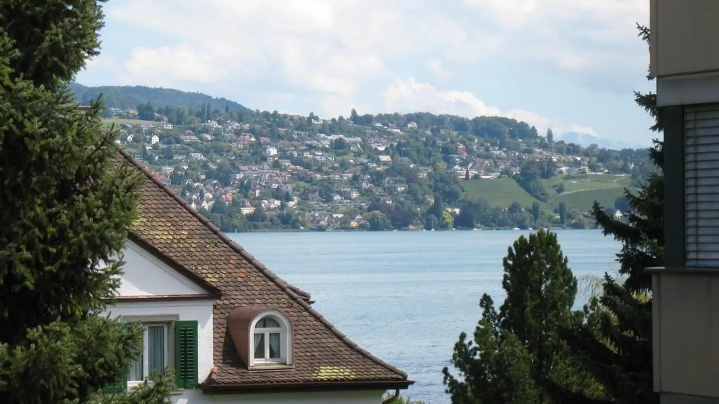 Appartement à louer - Seestrasse 94, 8803 Rüschlikon
