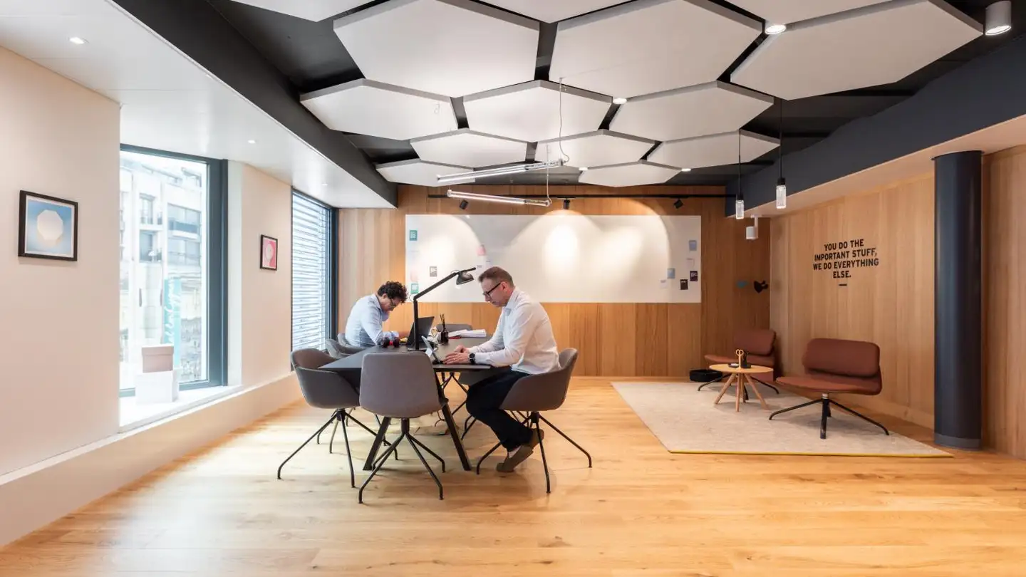 Bureau à louer - Rue De Lausanne 15, 1201 Genève