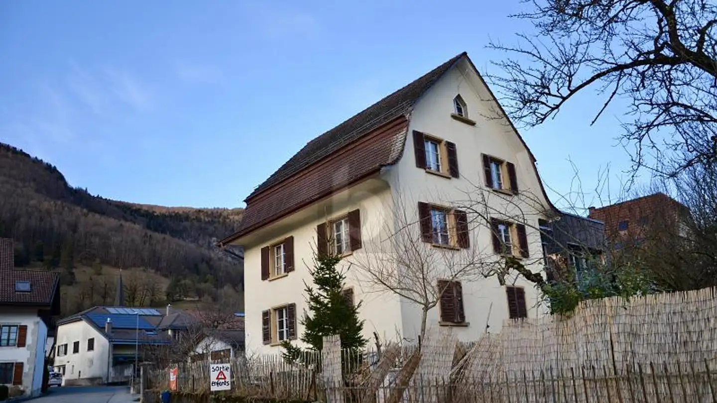 Appartamento in vendita - 2603 Péry