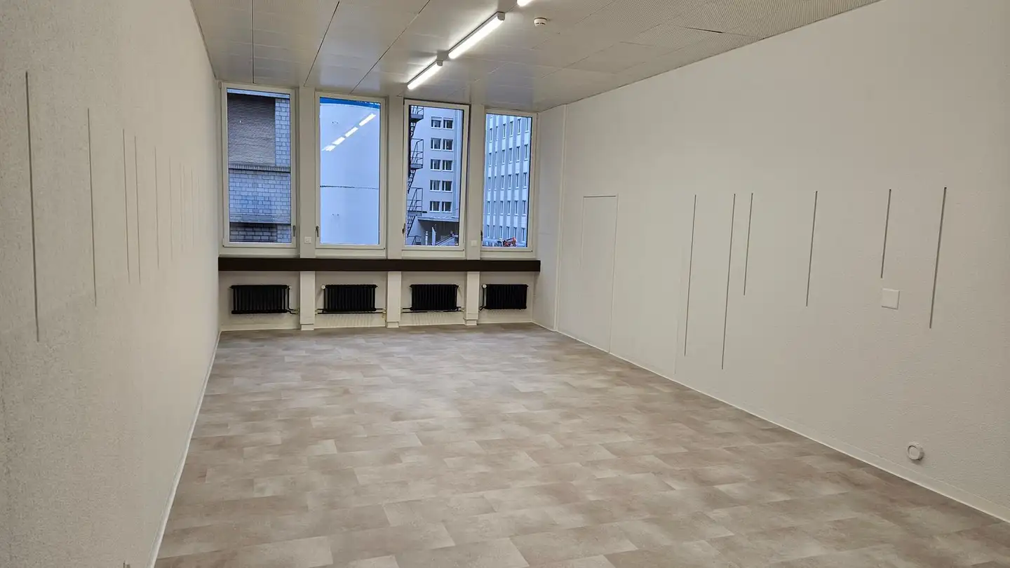 Bürofläche mieten - Fadenstrasse 20, 6020 Emmenbrücke - Foto 2
