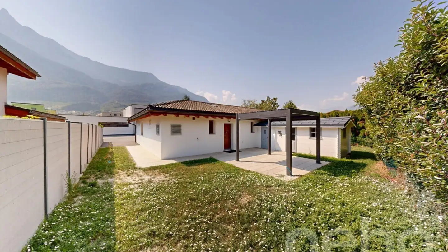 Single house for sale - 1907 Saxon