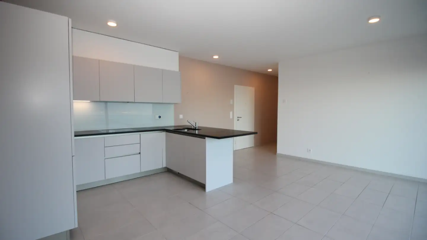 Appartement à louer - Avenue De Collonge 24, 1820 Territet - Photo 3