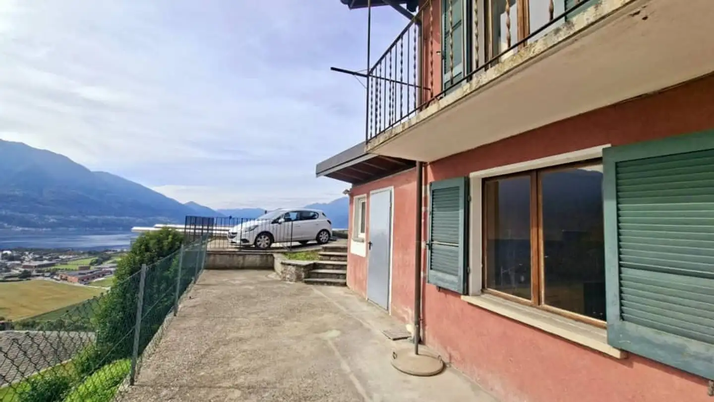 Casa singola in vendita - Via Sasso Misocco 56, 6596 Gordola - Photo 2