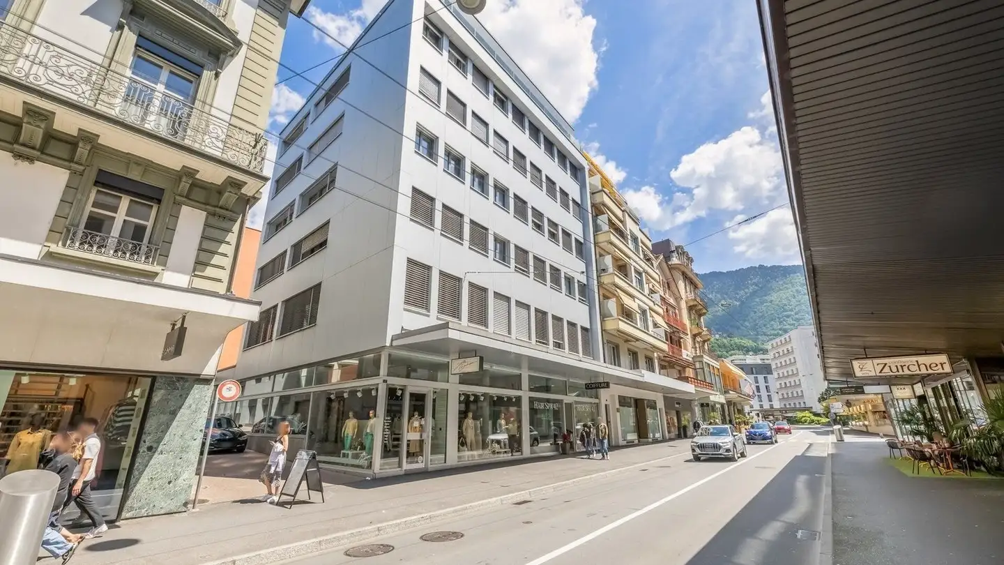 Commercial à louer - Avenue Du Casino 42, 1820 Montreux