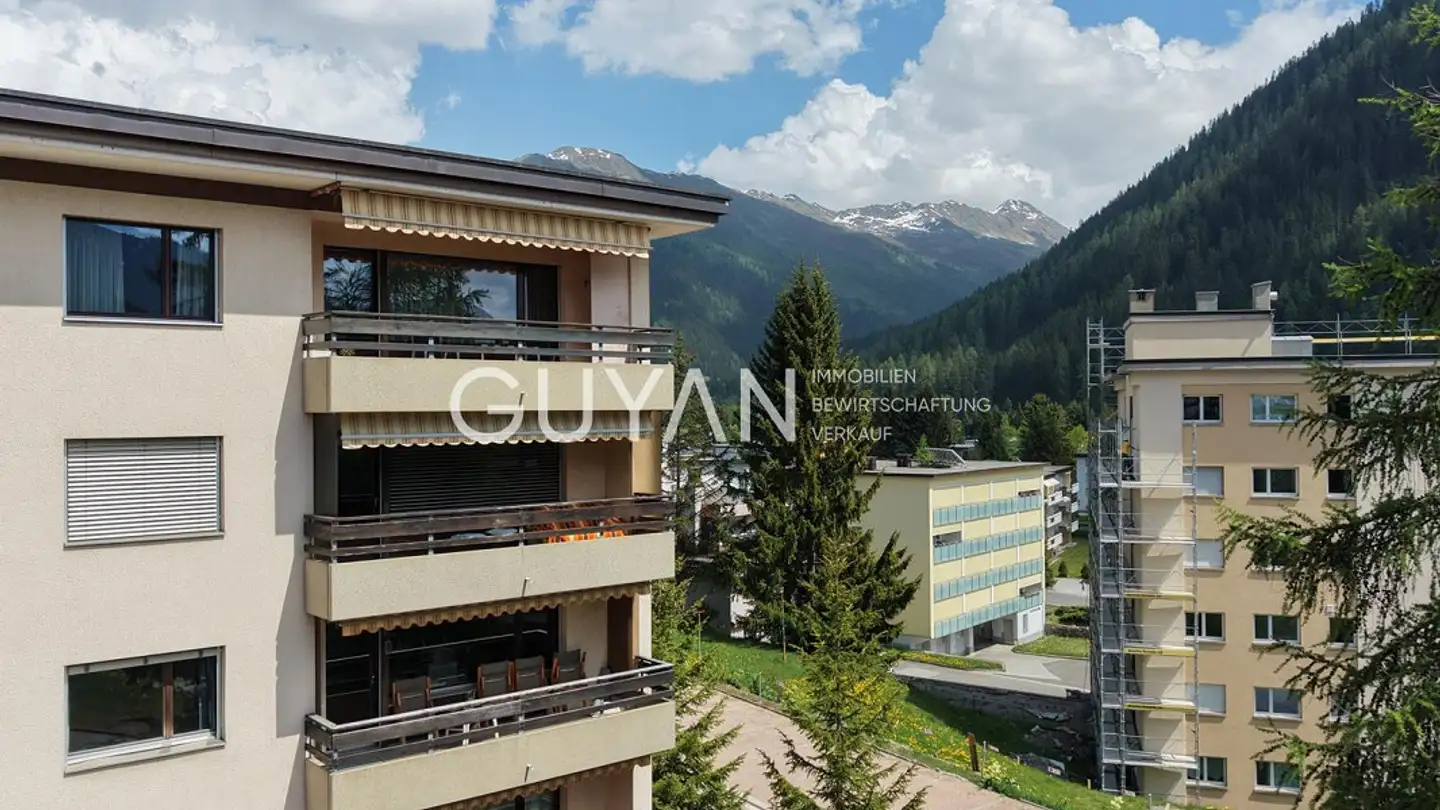 Apartment for sale - Hertistrasse 1, 7270 Davos Platz - Photo 2