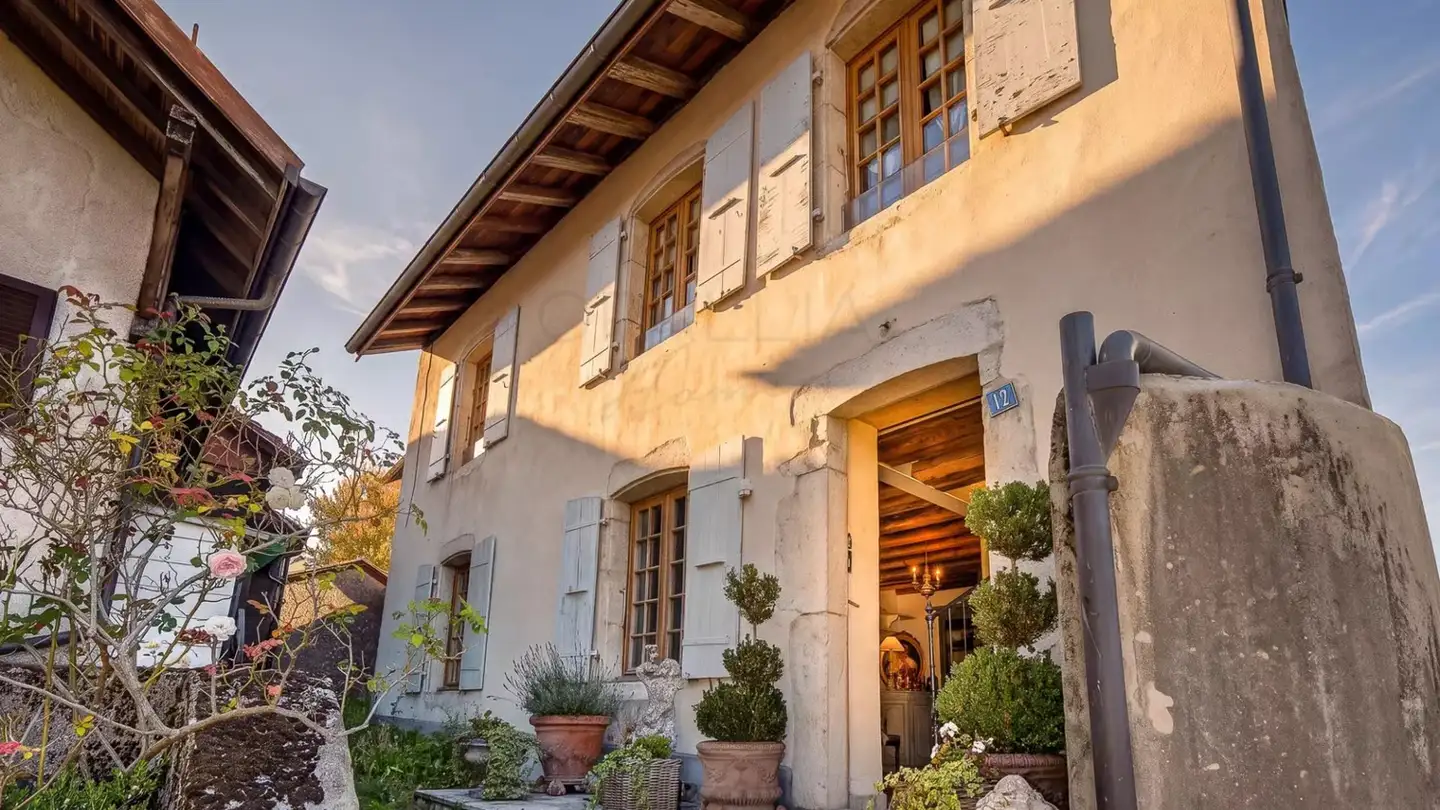 Einfamilienhaus kaufen - 1271 Givrins