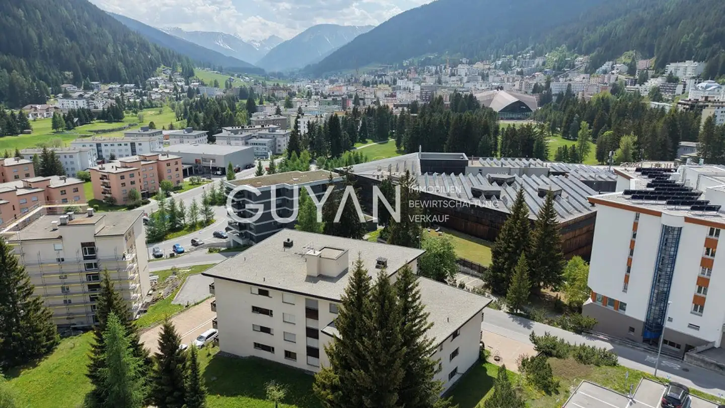 Apartment for sale - Hertistrasse 1, 7270 Davos Platz - Photo 2