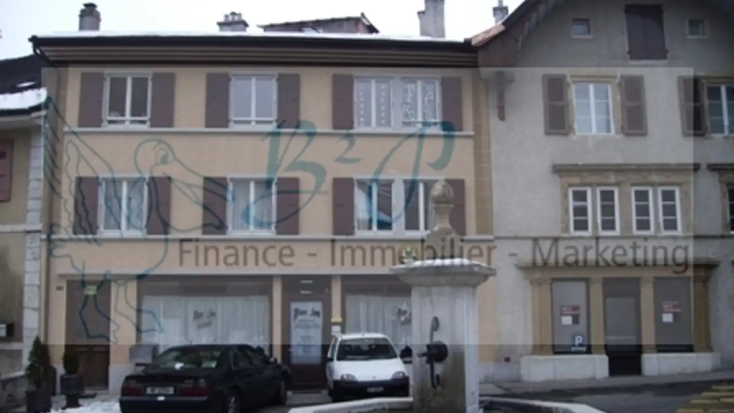 Place de parking extérieure à louer - Rue Du Petit-Berne 5, 2035 Corcelles NE