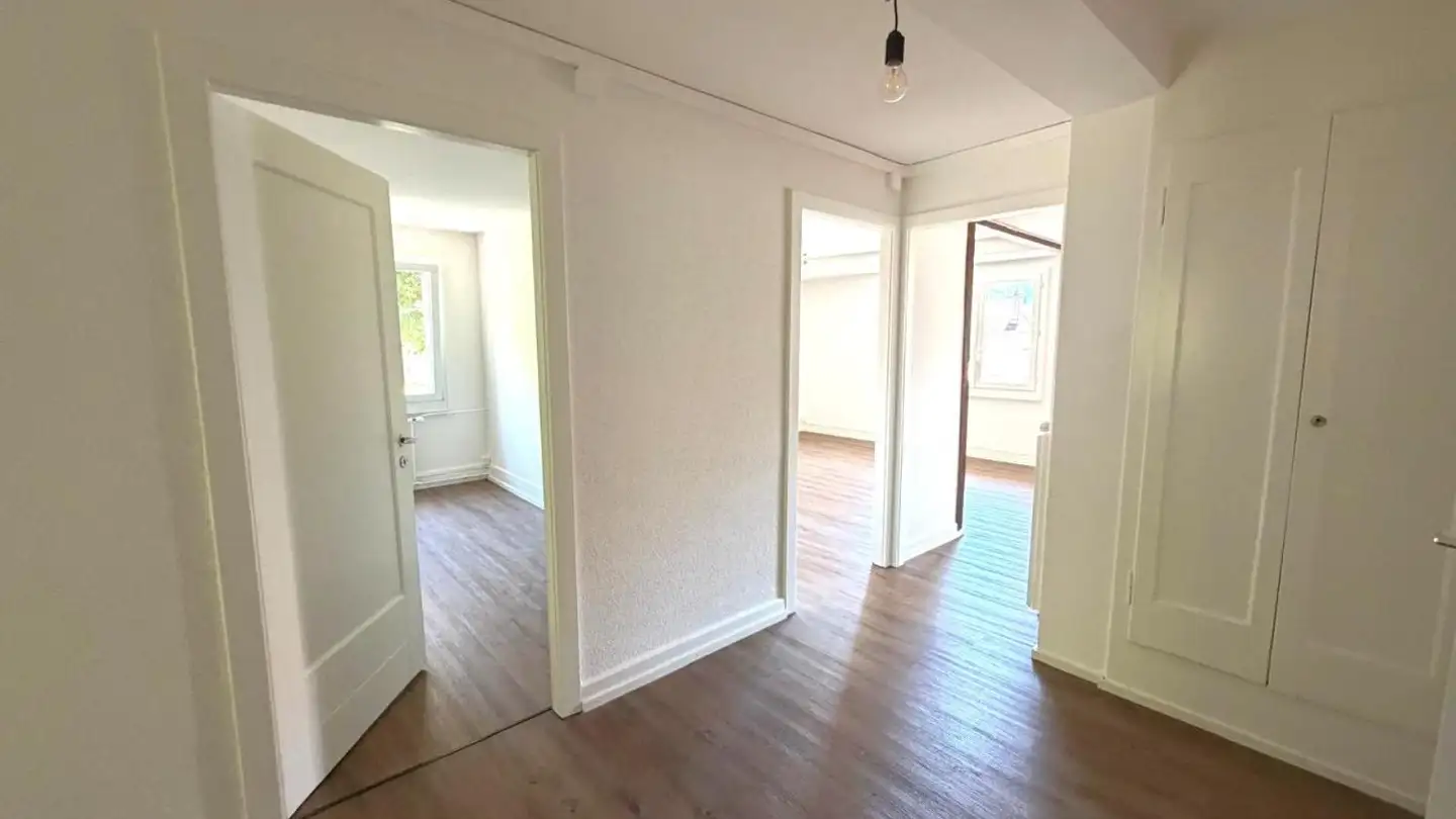 Wohnung mieten - Passage De La Charrière 9, 2610 St-Imier - Foto 3