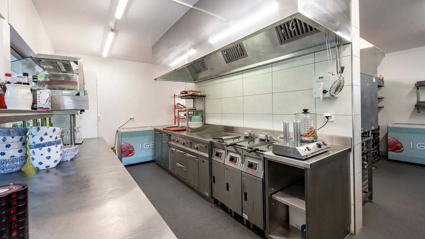 Restaurant for rent - Volzweg 1, 3270 Aarberg - Photo 4