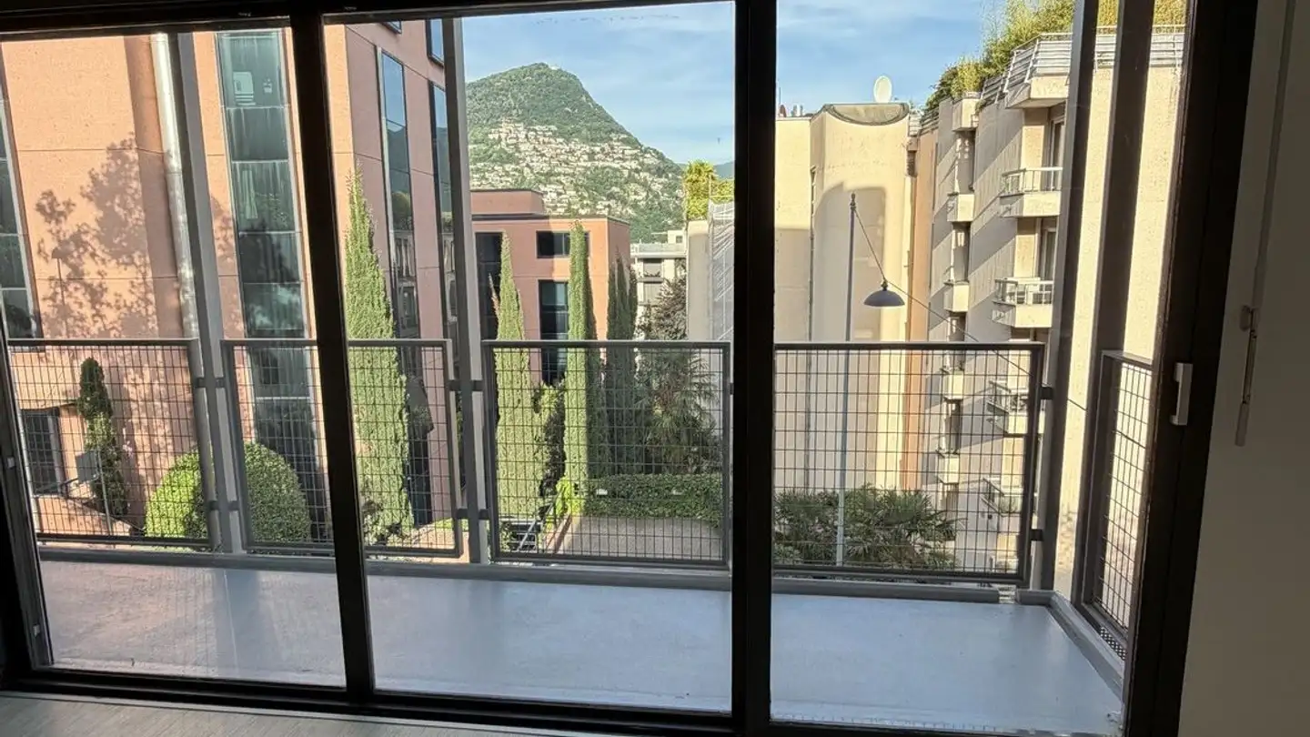 Apartment for rent - Via Cantonale 15, 6900 Lugano