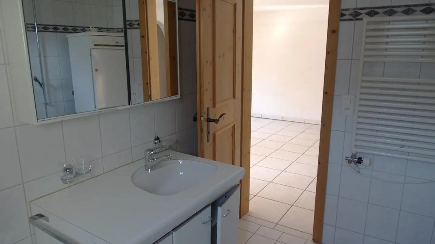 Appartement à louer - Wingertstrasse 28, 7012 Felsberg - Photo 3