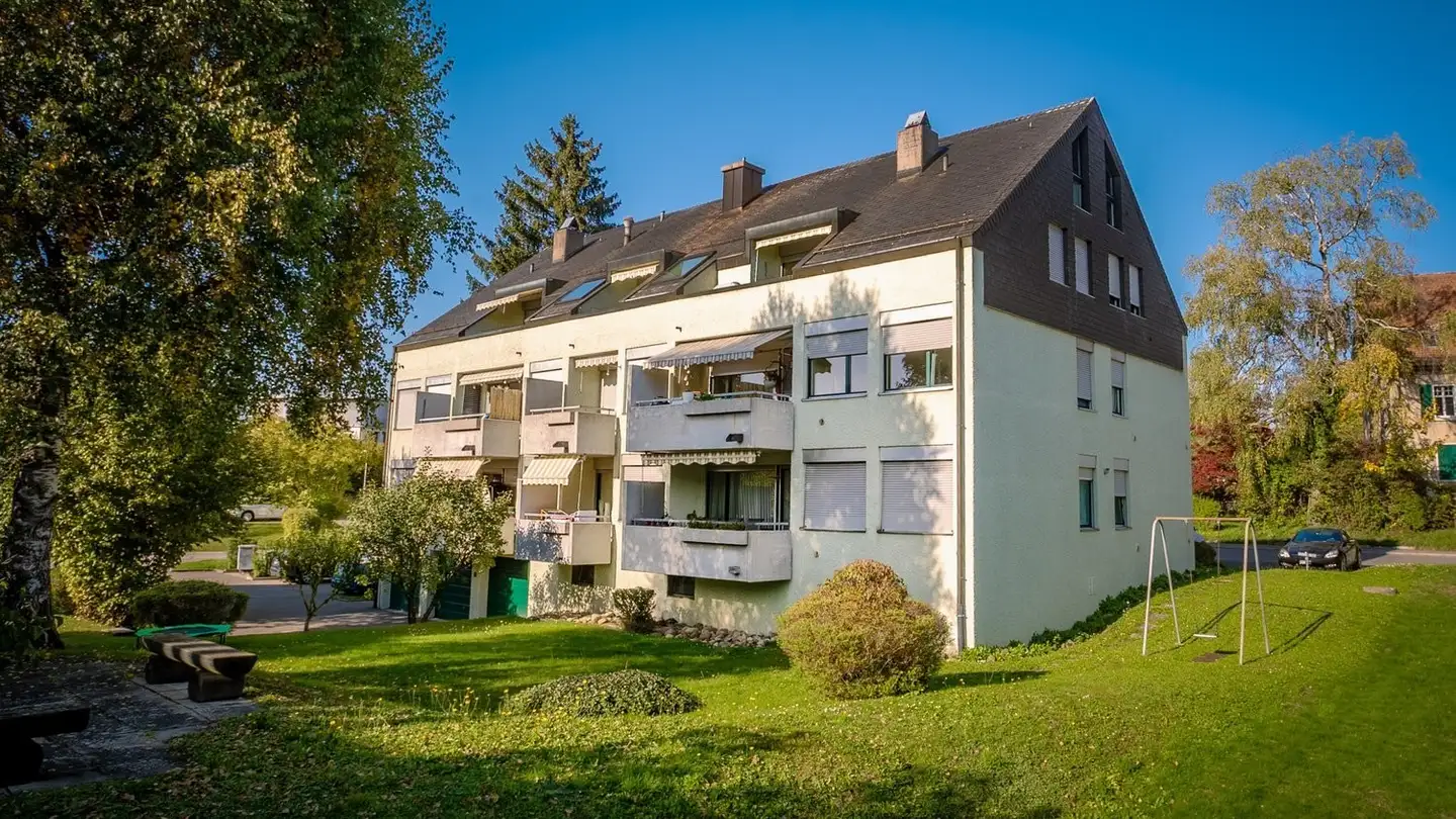 Place de parking extérieure à louer - Gartenstrasse 2, 8154 Oberglatt ZH