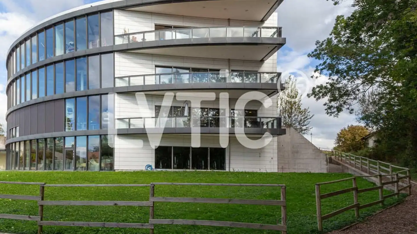 Commerciale in affitto - Etoy, 1163 Etoy - Photo 2