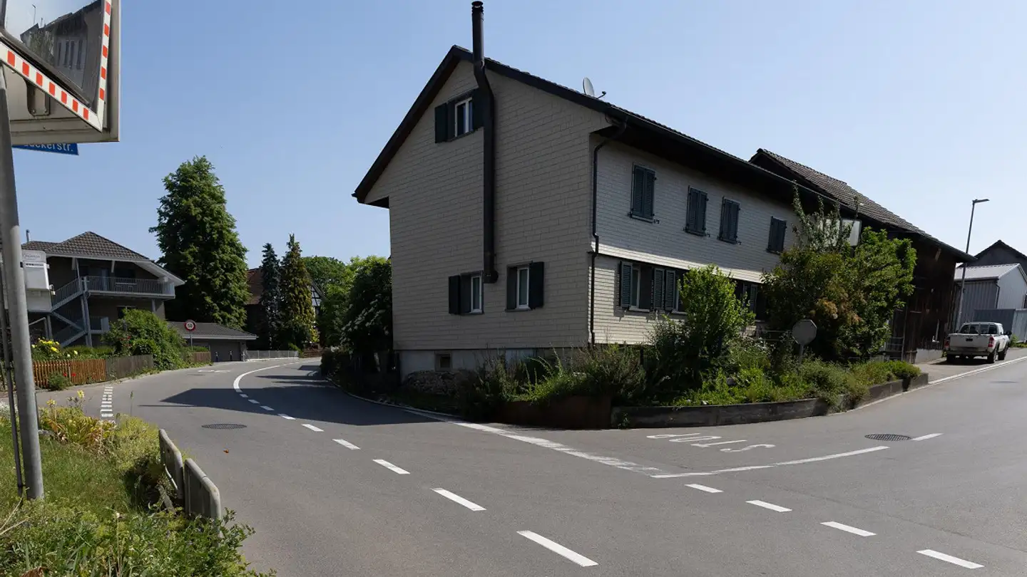 Single house for sale - 8566 Ellighausen