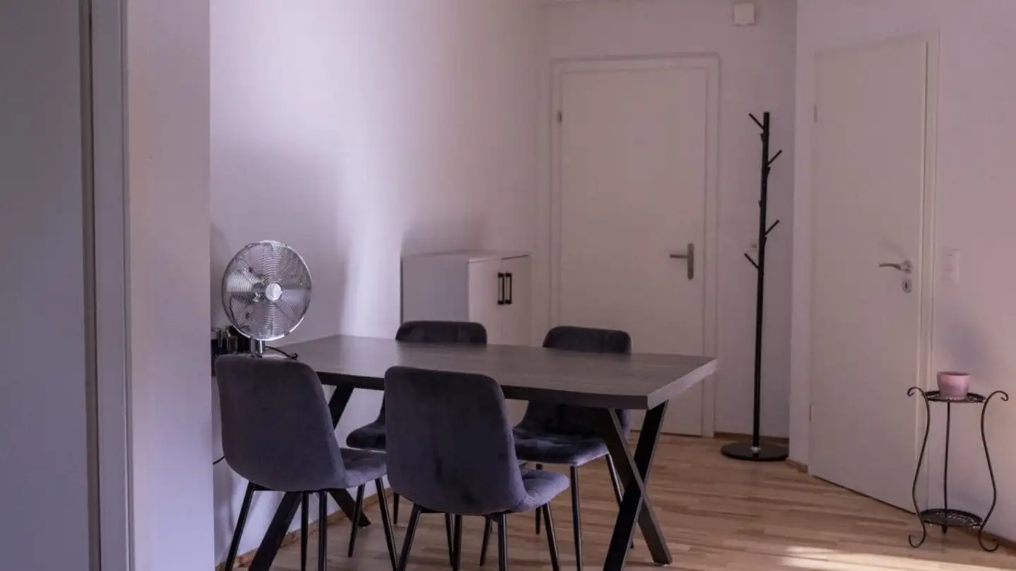 Wohnung mieten - Pfäffikerstrasse 7, 8623 Wetzikon ZH - Foto 2