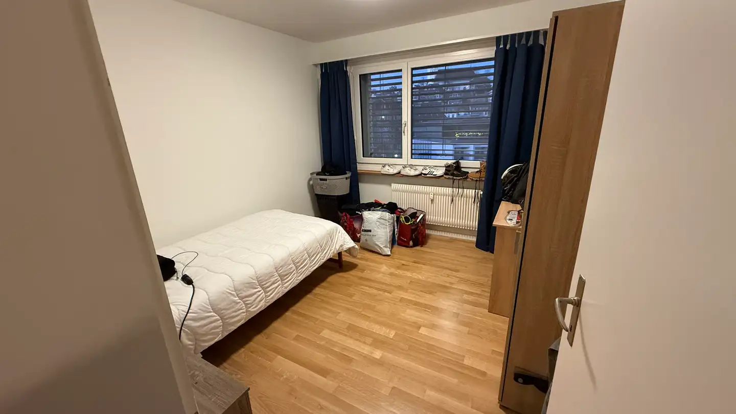 Single room for rent - Scherzligweg 10, 3600 Thun