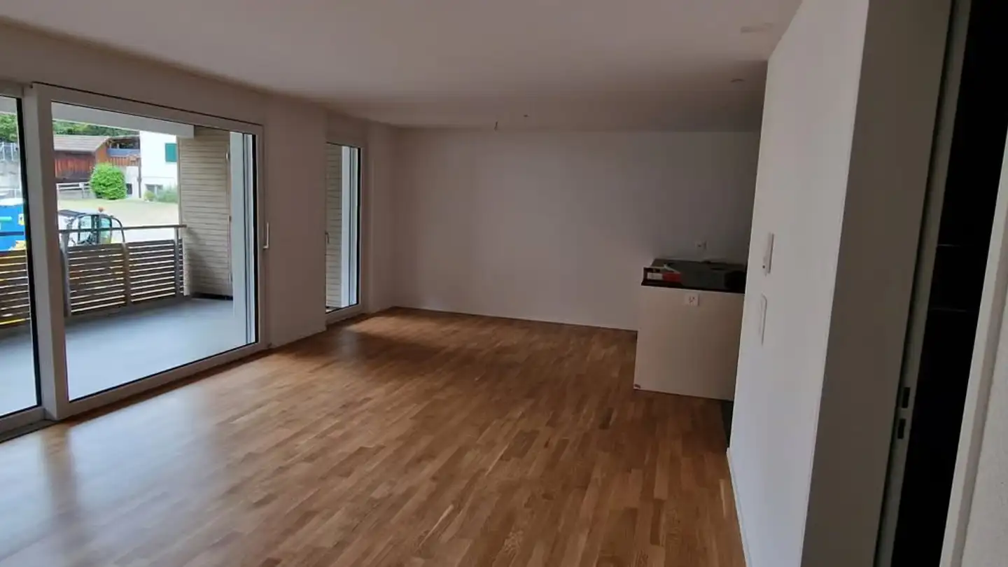 Appartement à louer - Weingartenstrasse 1b, 8181 Höri - Photo 2