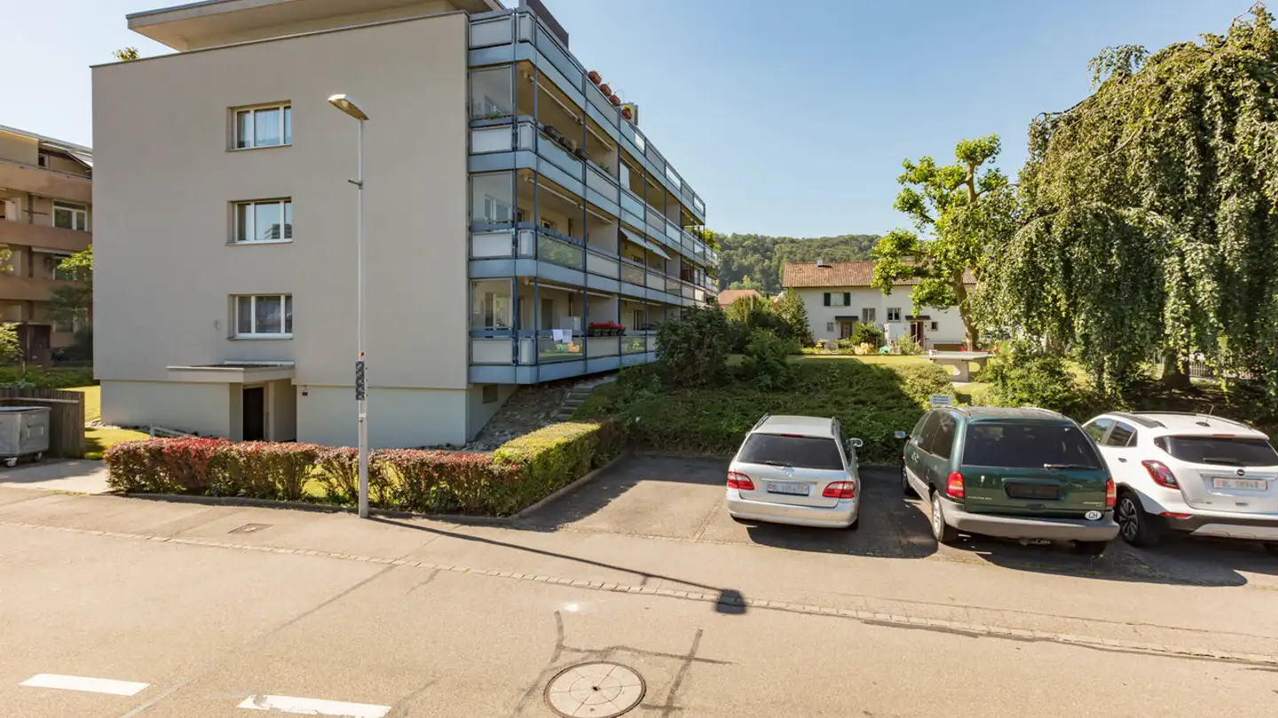 Tiefgaragenstellplatz mieten - St. Jakobstrasse, 4133 Pratteln