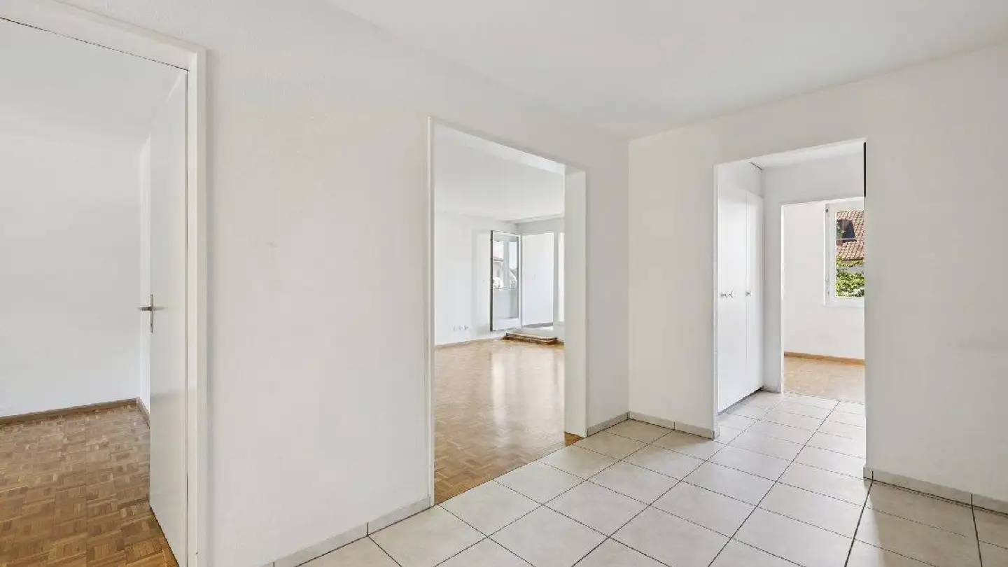 Wohnung mieten - Hauptstrasse 42, 4142 Münchenstein - Foto 3