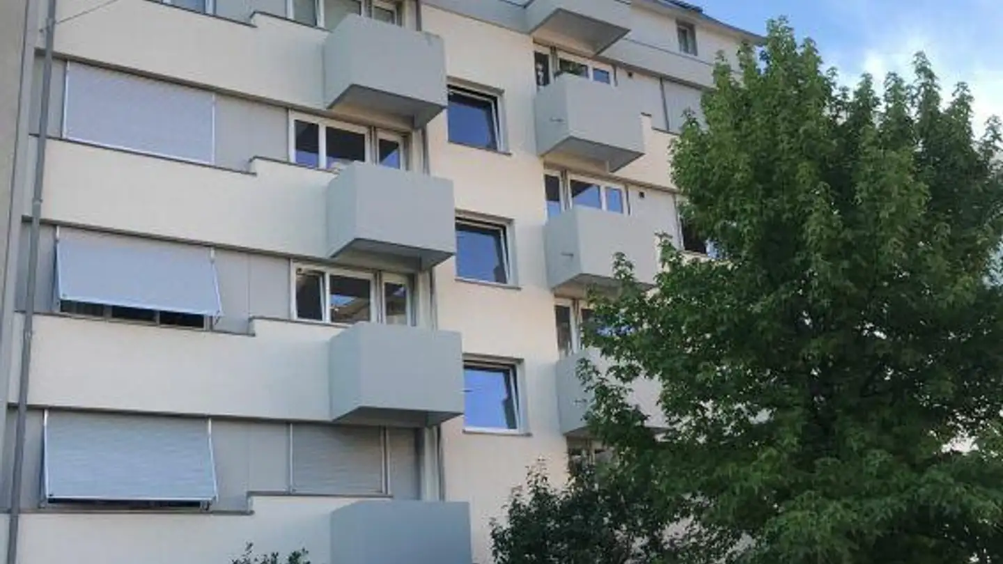 Outdoor parking space for rent - Frohbergweg 9, 3012 Bern