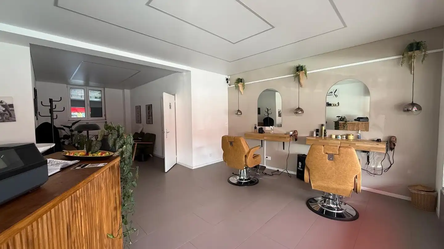Parrucchiere in affitto - Zentrum 11, 3322 Urtenen-Schönbühl