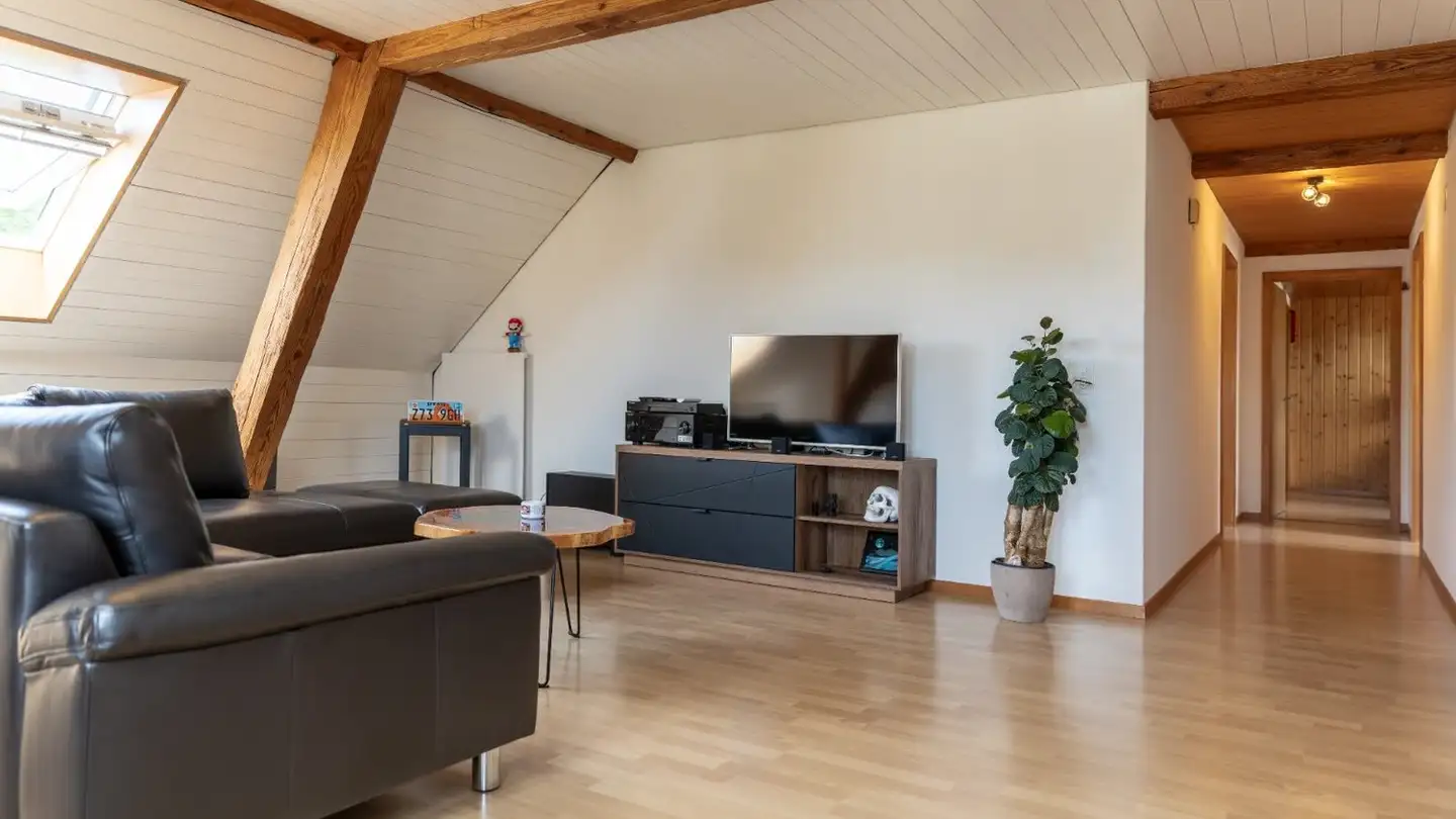 Attic flat for rent - Brühlstrasse 3, 5727 Oberkulm - Photo 3
