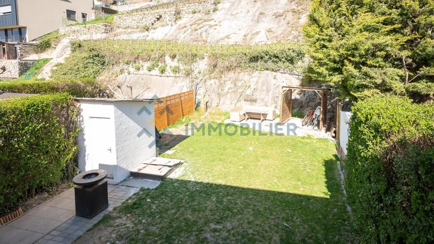 Row house for sale - 1926 Fully - Photo 3