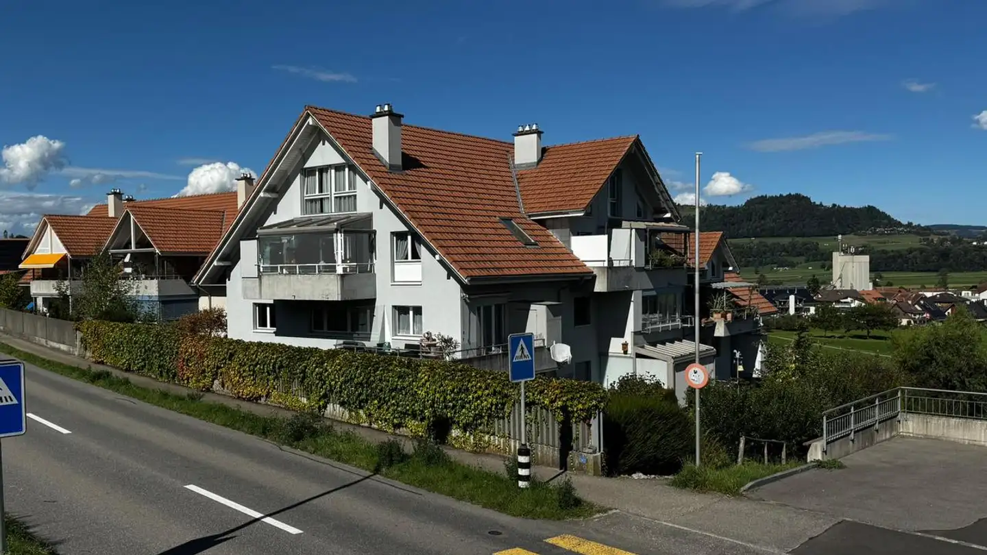 Attic flat for sale - Neuhausstrasse 4, 3127 Mühlethurnen