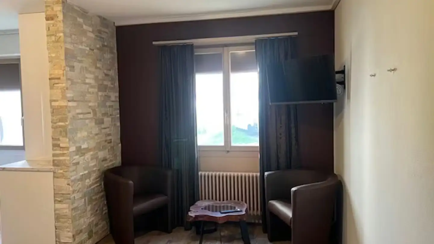 Appartement à louer - Zürcherstrasse, 8102 Oberengstringen - Photo 2