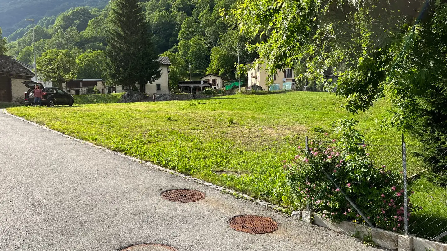 Terreno edificabile in vendita - Chèmp Fíra, 6718 Olivone - Photo 3