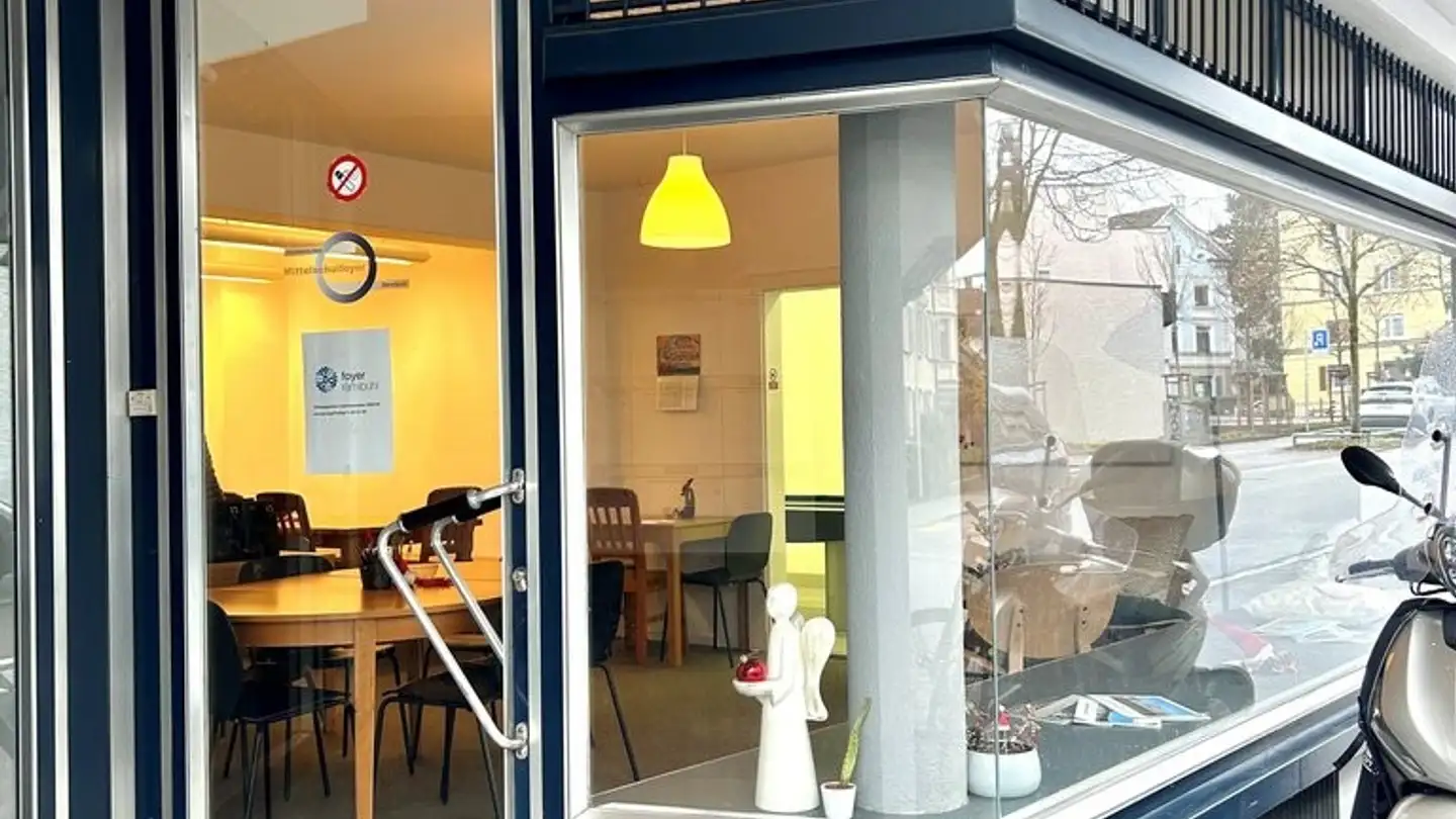 Shop for rent - Gemeindestrasse 31, 8032 Zürich - Photo 3