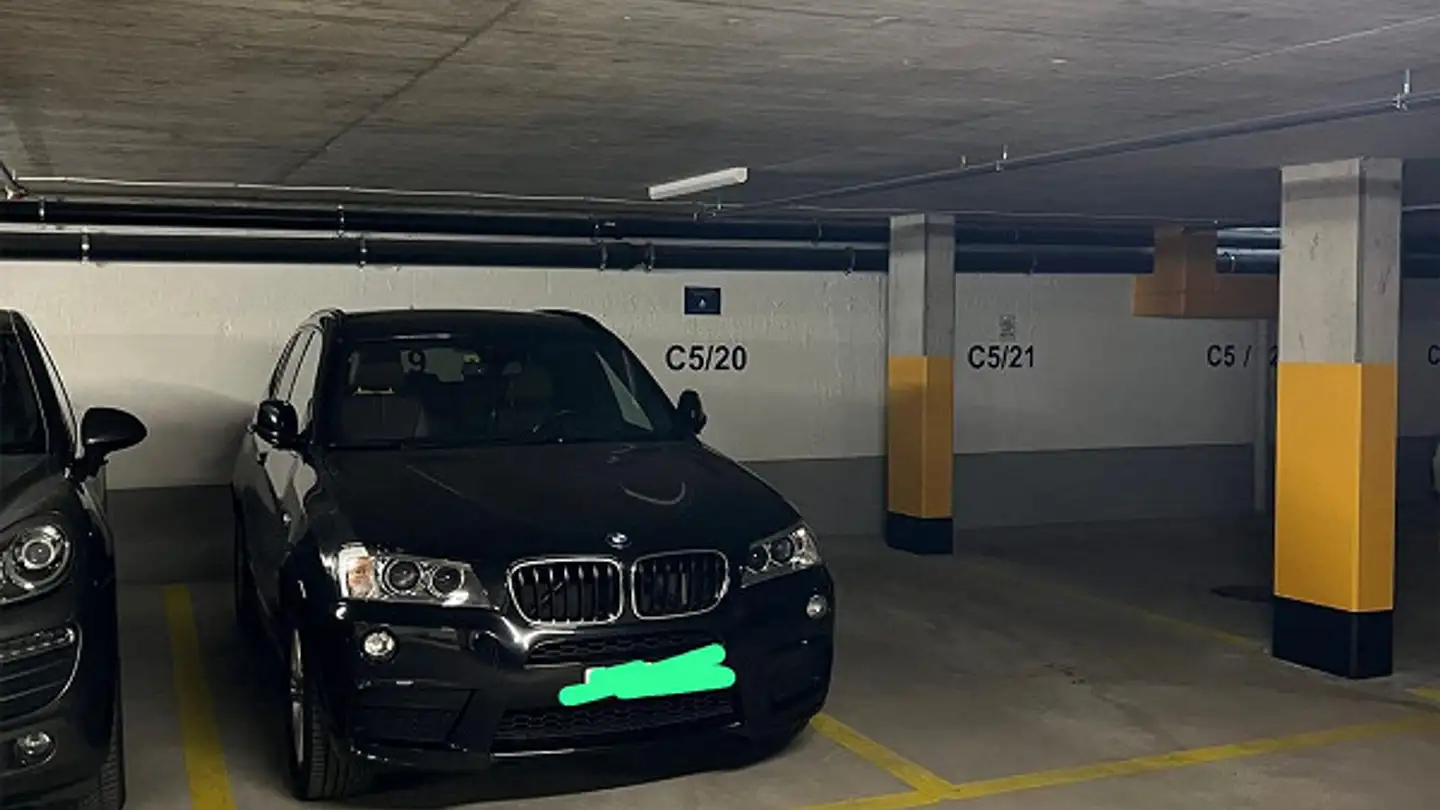 Underground parking space for rent - Via Surpunt 18a, 7500 St. Moritz