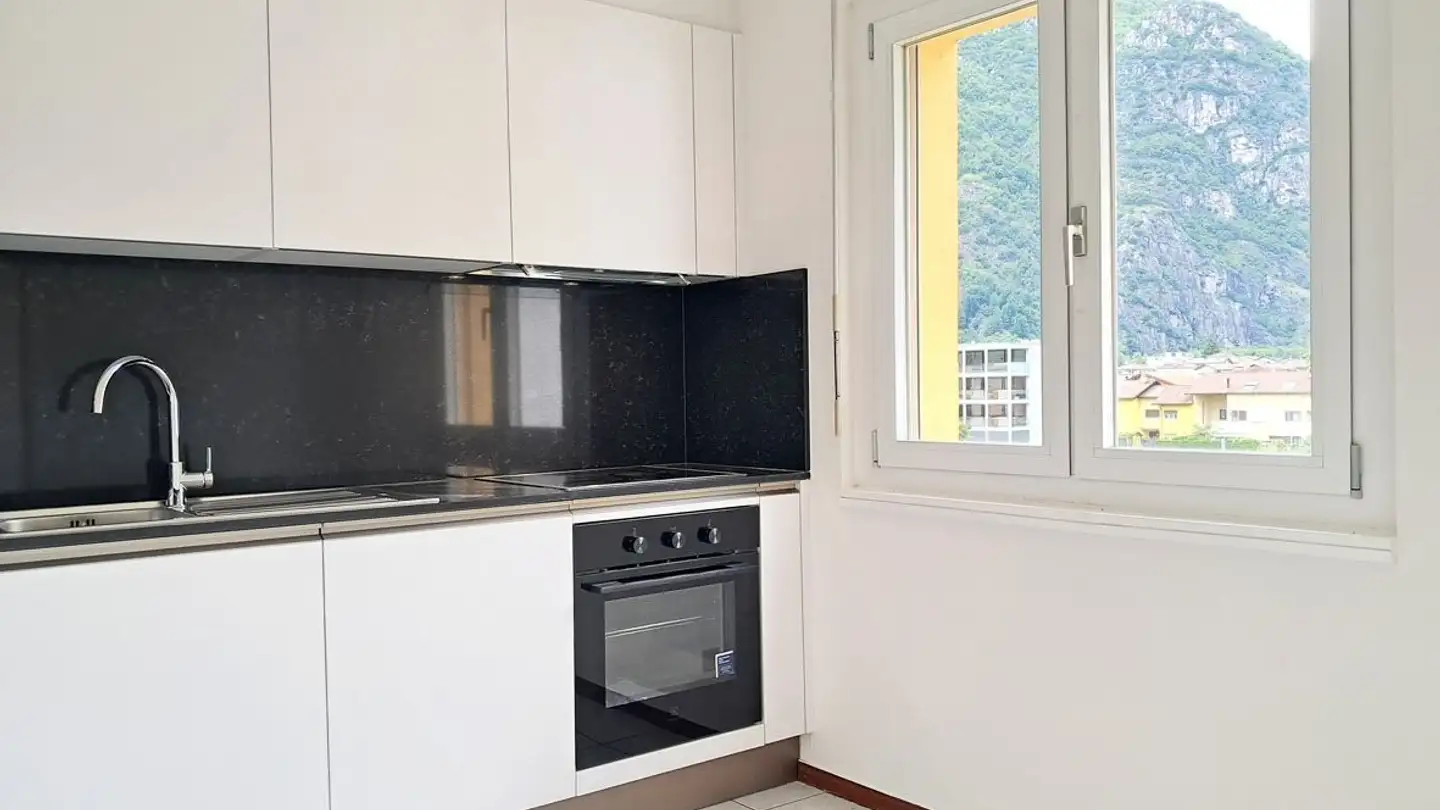 Attico in affitto - Via Macello, 6710 Biasca - Foto 2