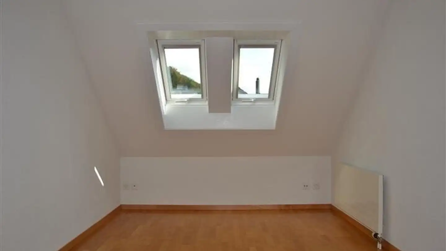 Attique à louer - Mitteldorfweg, 8915 Hausen am Albis - Photo 4