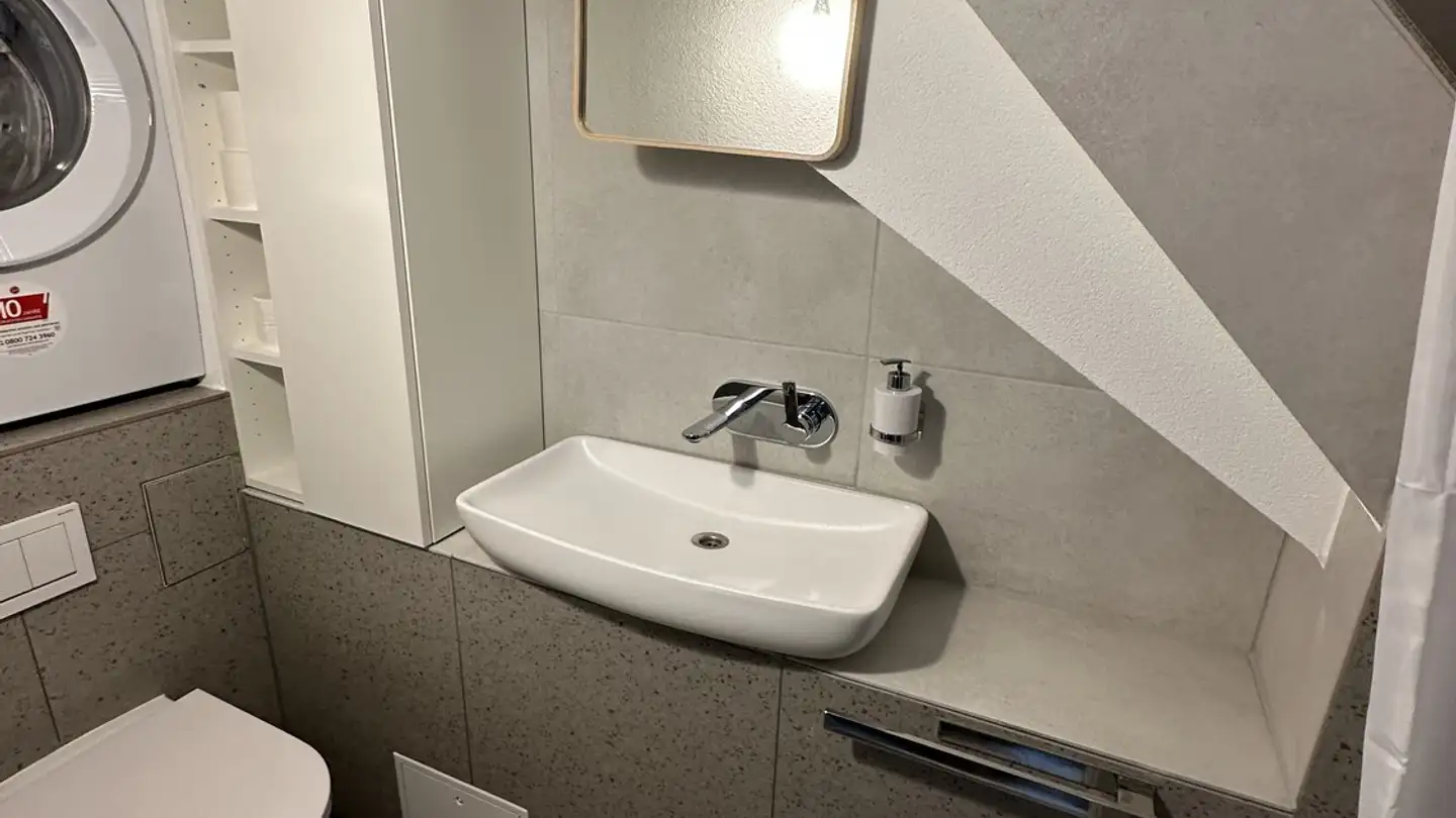 Attique à louer - Scheidwäg 7a, 8197 Rafz - Photo 4