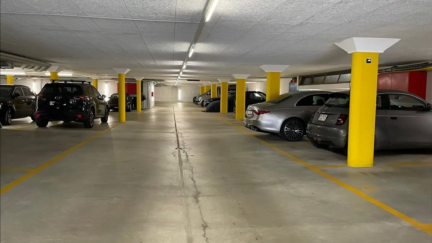 Garage singolo in affitto - General-Wille-Strasse 177, 8706 Meilen