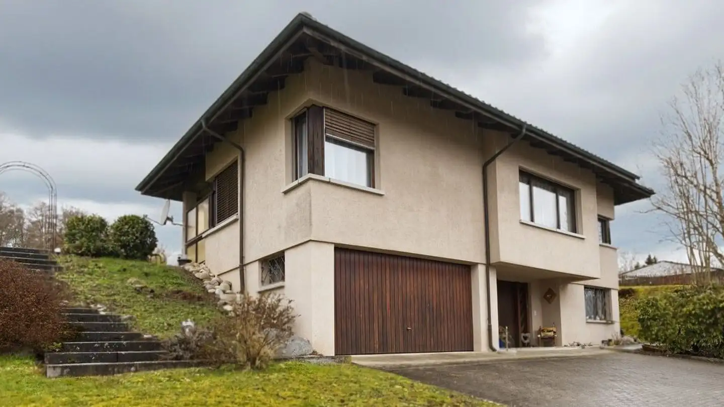 Einfamilienhaus mieten - Rotbrüstelistrasse 22, 4914 Roggwil BE