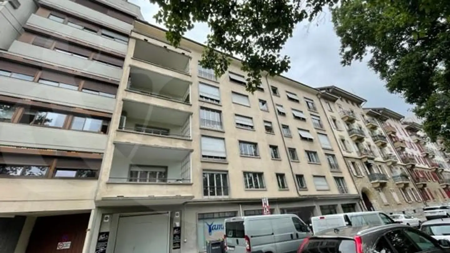 Appartement à louer - Quai Du Cheval-Blanc 15, 1227 Les Acacias