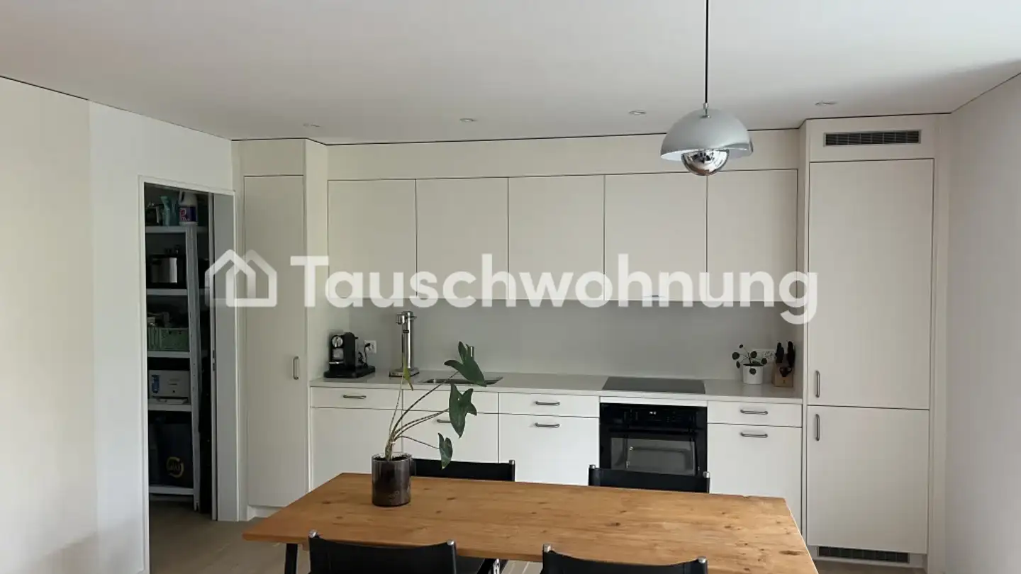 Apartment for rent - 8047 Zürich - Photo 2