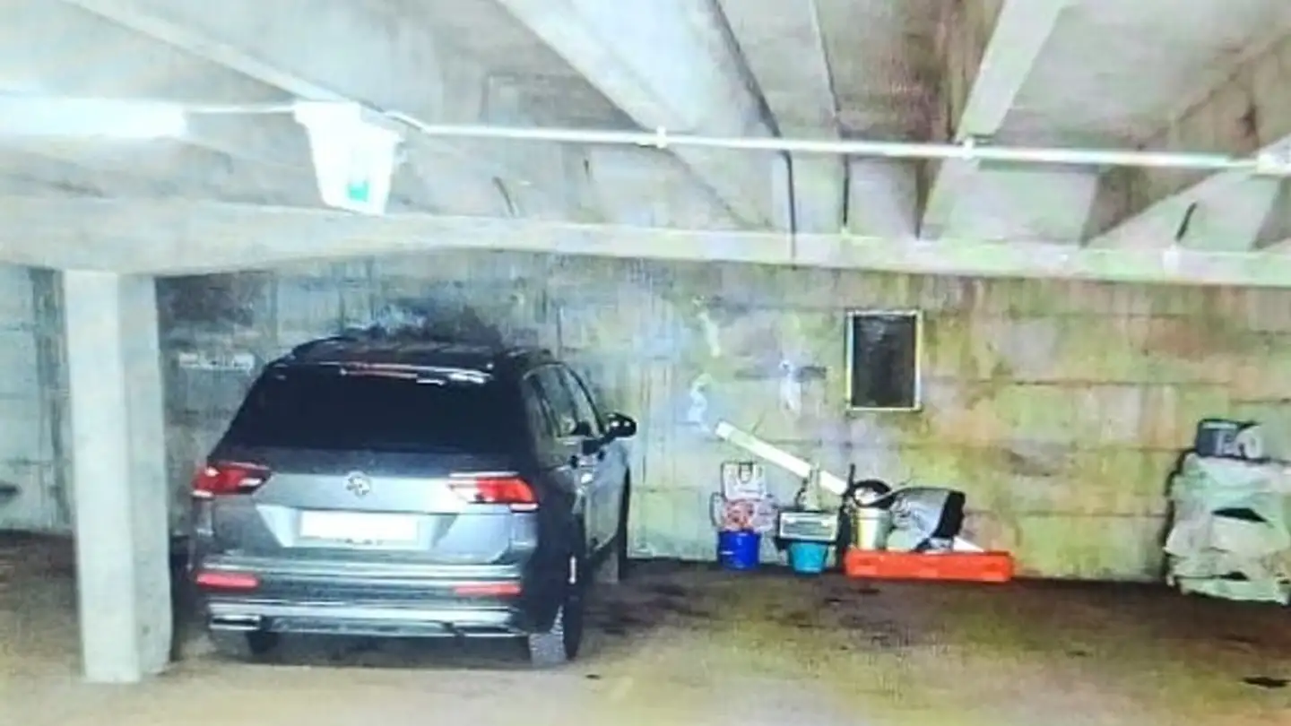 Covered parking space for sale - Route Europa, 3963 Crans-Montana