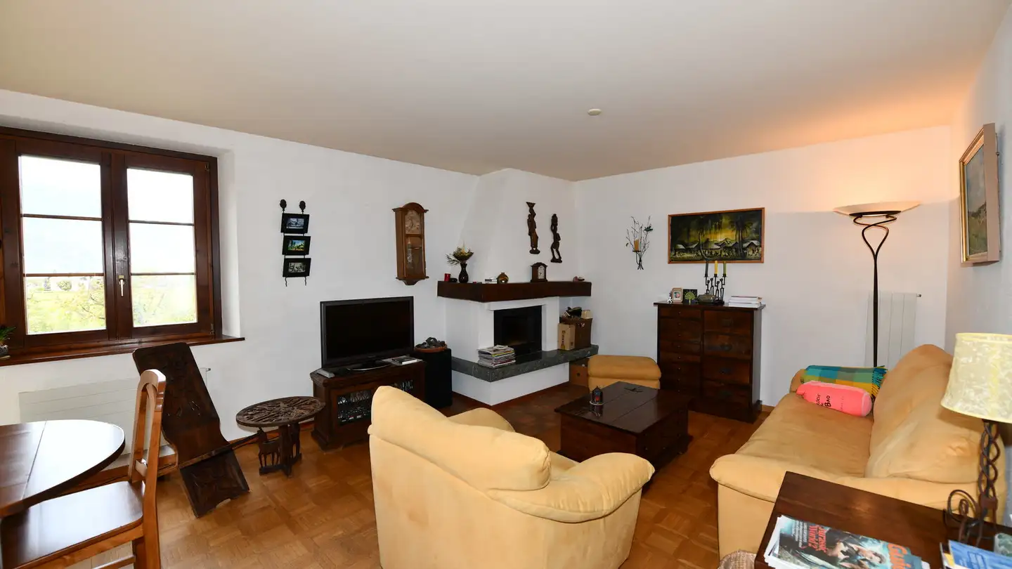 Residential building for sale - 1860 Aigle