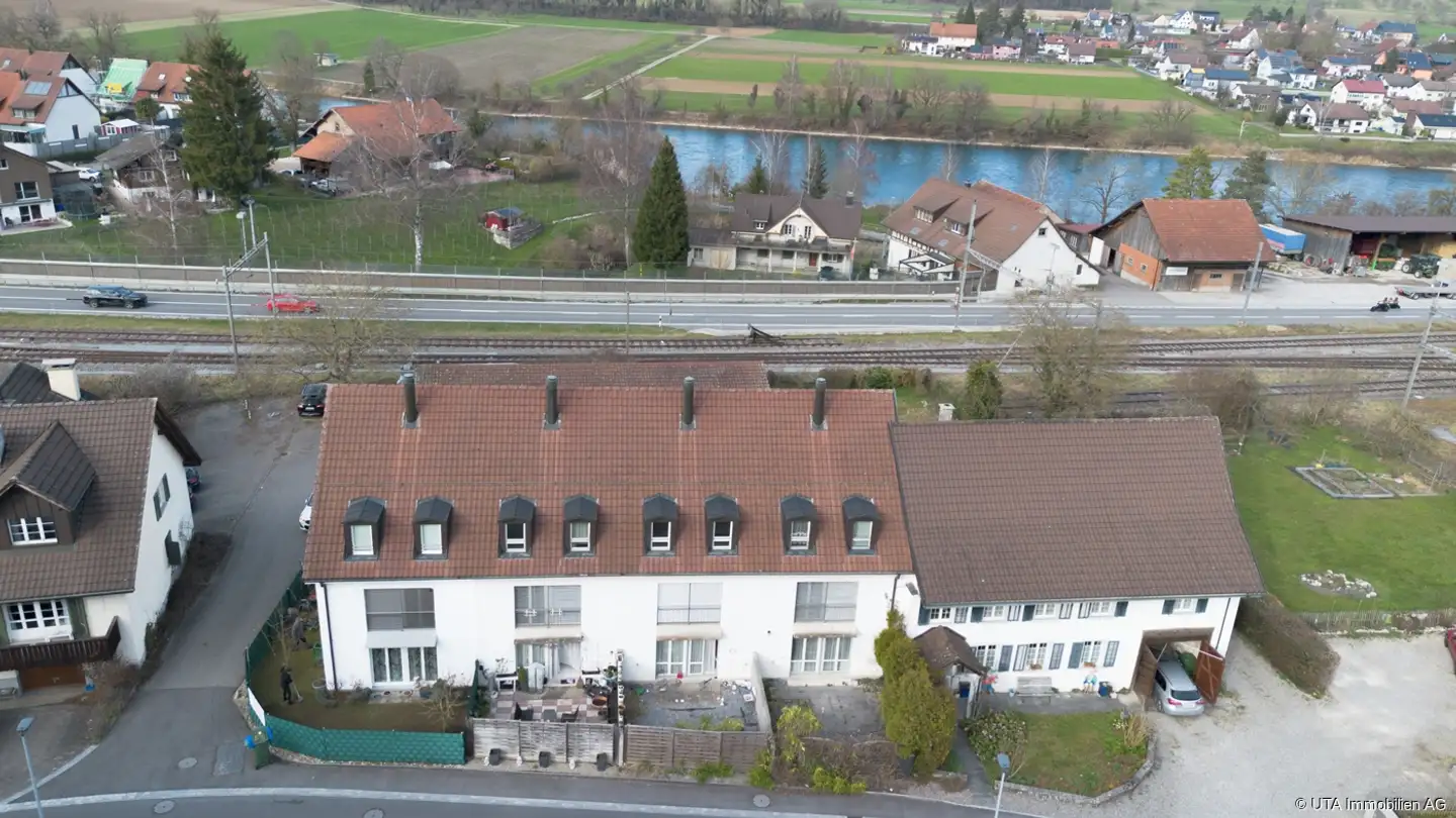 Maison en terrasse à vendre - Dorfstrasse 27, 5332 Rekingen AG