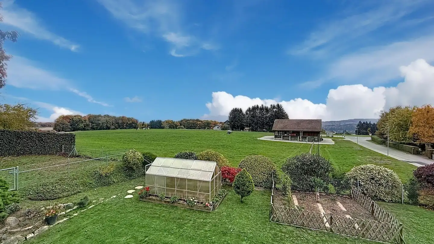 Single house for sale - 1073 Savigny