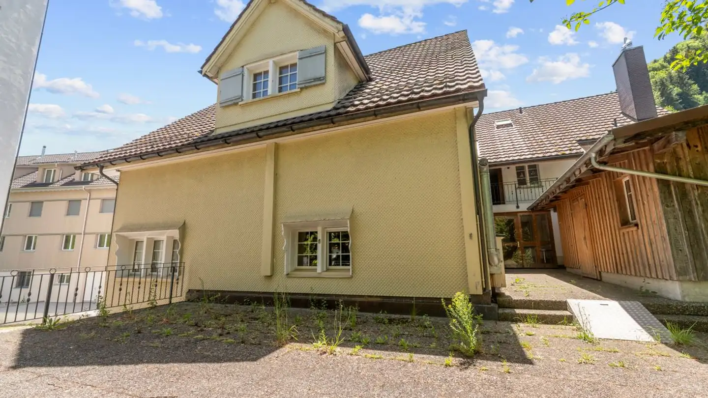 Mixed-use building for sale - Dorfstrasse 28, 9125 Brunnadern - Photo 4