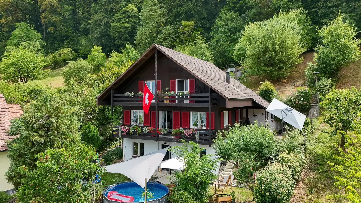 Casa singola in vendita - Unterer Schlossweg 11, 5113 Holderbank AG