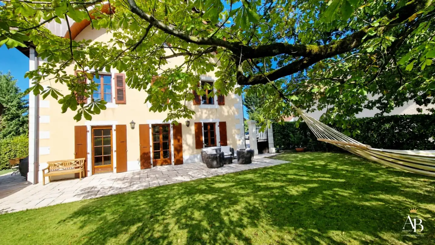 Einfamilienhaus kaufen - 1278 La Rippe