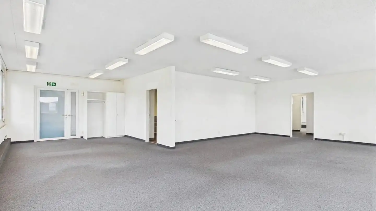 Commercial à louer - Zentralstrasse 52, 5610 Wohlen AG - Photo 2