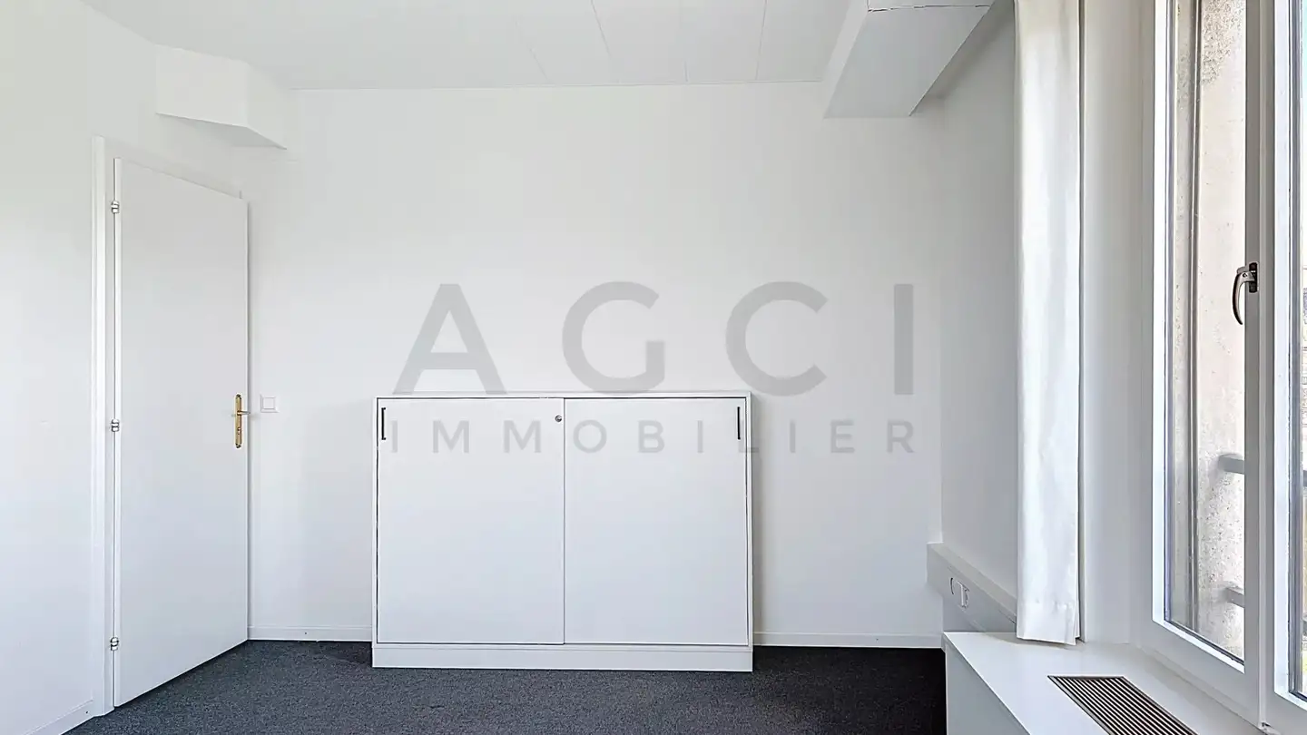 Office space for rent - 1205 Genève - Photo 4